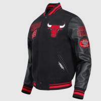 Pro Standard Men’s Bulls Area Code Wool Varsity Jacket