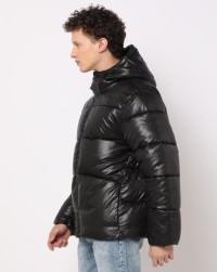 Men Zip-Front Regular Fit Hooded Puffer Jacket